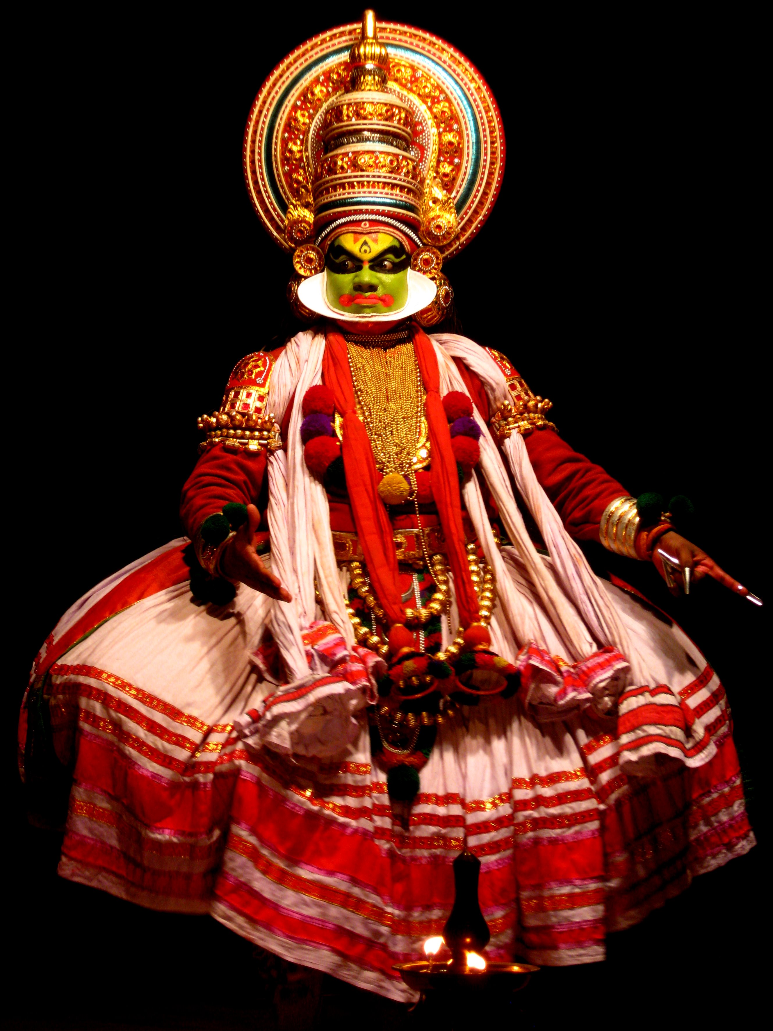 about-kathakali-dance-form-from-kerala-utsavpedia