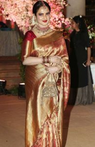 Rekha: Bollywood Actress, Her Fashion Statement | Utsavpedia
