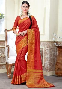 A Lady Wearing Gajra & Tussar Silk Saree woven-tussar-silk-saree